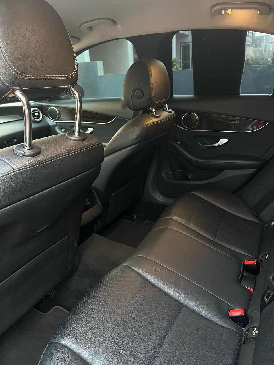 
								Mercedes Benz C-180 full									